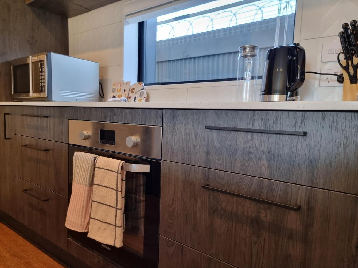 Addington Townhouse With Carpark 8Mins Walk To Hagley Park South Villa Christchurch Buitenkant foto