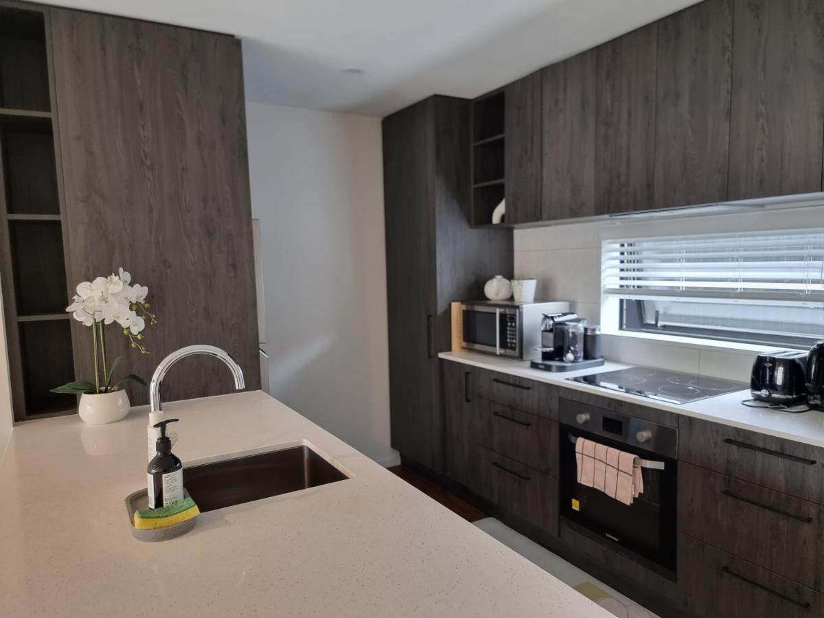 Addington Townhouse With Carpark 8Mins Walk To Hagley Park South Villa Christchurch Buitenkant foto